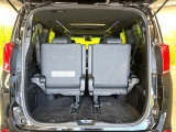 普段のお買い物や通勤、送迎等に十分な荷室スペースを確保しております。セカンドシートを倒すと、大きな荷物の積載も可能です♪