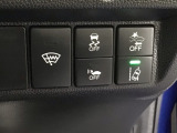 ホンダが推し進める総合先進安全装備のセンシング搭載! 衝突や斜線はみだしなどの危険が予測される時、センサーが警告。ヒューマンエラーを高度先進技術が補完してくれます。
