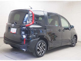 愛車のキレイを守りながら、お手入れをグンと楽にしたいお客様に、当店から「ボディーコーティング」をオススメします。