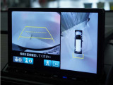 ◆全周囲カメラシステム◆運転席から見えにくい後方などをナビ画面で確認でき運転を支援するシステムです!