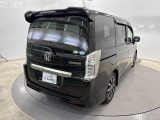 【VSA】車の横滑りを制御し、『走る・曲がる・止まる』の全領域で車の安全性を確保するシステムです!その他、安全装備もバッチリです!