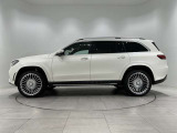ナンバー付きの車両は公道試乗可能です(登録済未使用車など一部除く)。また、取り回しの確認など、広い場内でご試乗も可能です。お気軽に申し付けください。