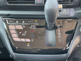 オートエアコン。