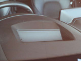 アクティブドライビングディスプレイ付き、スピードやナビの情報が表示されます。運転者の視線を大きく外す事が無く確認できるので安全運転に役立ちます★☆★☆