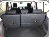 ゆとりある広々とした車内空間は、ドライブを始め買い物やレジャーなど、幅広く活躍します。一人でもみんなとでもお出かけを楽しみましょう!