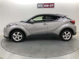 トヨタ自慢の&ldquo;まごとクリーニング&rdquo;を施工済!ボディーはもちろん、タイヤ・ホイールまで、ピッカピカ☆♪比べてください、自信があります!)