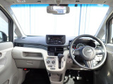 インパネ画像になります。車内は専門業者にて室内クリーニング施工済みなので、大変清潔です。