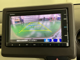 バックモニター付きで車庫入れも安心【カメラアングルは3パターンから選べます】知らない道でも安心して楽しくお出かけができます