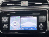 【プロパイロットパーキング】駐車したい位置を設定するだけであとはボタンを押し続けるだけで駐車はリーフにお任せ♪