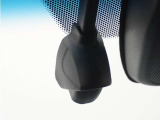 ◆ドライブレコーダー◆映像・音声などを記録する自動車用の装置です。 もしもの事故の際の記録はもちろん、旅行の際の思い出としてドライブの映像を楽しむことができます。