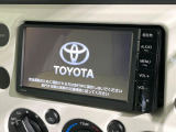 【メーカー純正ナビ】インテリアに溶け込むスタイリッシュな「専用設計」メーカーナビを装備♪視認性や操作性など基本性能にも優れ、より上質なカーライフをお楽しみいただけます。