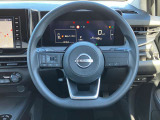 ハンドルの操作感は軽々としているため運転がしやすいです!