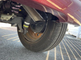 お車を安心してお乗りいただく為には、足回りの定期点検が欠かせません。サービスサポート(有償保証)では無料点検もご提供しており、安心のカーライフをお過ごしいただけるサポート体制が整っています。