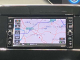 【メモリーナビゲーション】メモリーナビが付いているので、お出かけのときも迷わず目的地に到着出来ます♪♪データへのアクセスが早いので、スピーディーな操作感を求める方にオススメ★