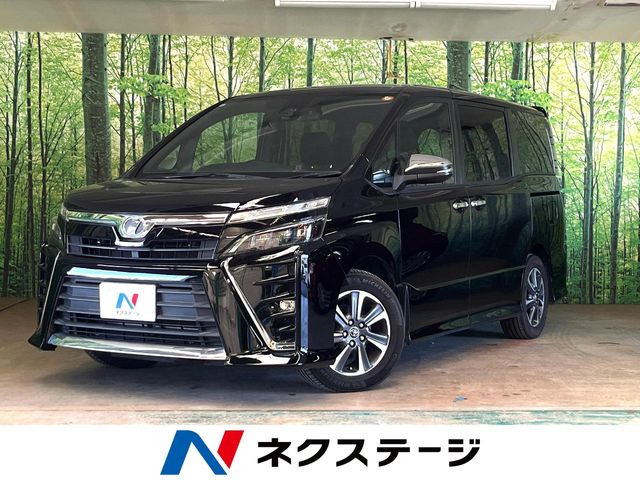 トヨタ ヴォクシー 