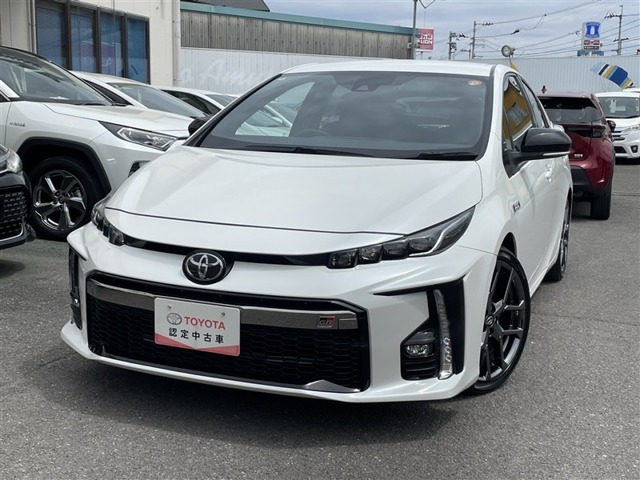 トヨタ プリウスPHV 