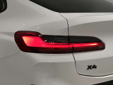 BMW伝統のL字型テールライト