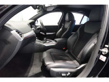 BMWの助手席に座るのもこれまた格別です☆お問合せフリーダイヤル(0078-6002-498412)またはBPS城東鶴見06-6933-6600迄お待ちしております。
