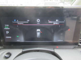様々な情報を表示できるメーターです。運転手様の好みに合わせて表示内容やデザイン表示を変えられます☆