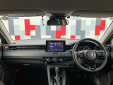 インパネ全体:視界が開けて前が見やすい設計です!安全に運転できます!