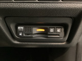 いまや快適なカーライフに欠かせないETCが付いています。