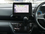 日産純正メモリーナビ(MM222D-L)です。フルセグTVの視聴やBluetoothで携帯の音楽を再生することが可能です♪