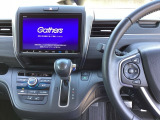 インターナビ搭載。従来のカーナビでは把握できない、より詳細な渋滞情報や防災情報などがわかり、便利なアイテムです。