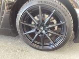 アルミホイールです。足元が引き立つので、車全体のイメージがアップしますよ!