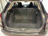 広々としたカーゴスペース。週末のお買い物や長期旅行のたくさんの荷物も積載できます。
