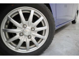 購入した車にオプションをつけた場合分割払いはどうなるの? 購入時に限り、新品ナビ・オーディオなども含め分割払いが可能となっております。詳しくは当店までご連絡ください!!