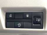 【パワースライドドア】スマートキーや運転席のスイッチでスライドドアの開閉が可能♪電動だから力を入れてドアを開ける必要が無く、小さいお子様でも、重い荷物を持っている時もラクに開け閉めできます♪