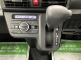 店内では季節で変わるダイハツオリジナルの美味しいスイーツとドリンクでおもてなしいたします。