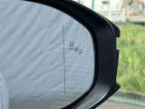 ★ブラインドスポットモニター★隣を走る車両をレーダーで検知、ドアミラー内のLED灯が点灯し車線変更のサポートをします!