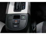 ECONボタンで低燃費モードに☆☆☆ECONスイッチを上手に使ってエコドライブ♪♪環境にもお財布にも優しい装備です☆☆☆