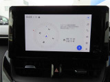 (8インチディスプレイオーディオ)スマホと車をつなぐことで色々なサービスを楽しめます。