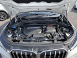 安心のBMW認定中古車は100項目の箇所を徹底的にチェック致します。機械的な箇所や電気系、コンピューターなどをご納車前に点検し、交換基準に達した部品は全て新品に修理返品した後にご納車致します。
