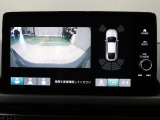 【バックカメラ】シフトを「R」の位置に入れると、自動的に画面がカメラ映像に切り替わり後方の視界をサポートする必須装備です!