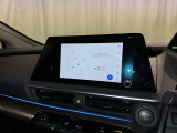 ディスプレイオーディオを装備。スマホとクルマをつなぐことで、これまでのナビに加えて、いろんなサービスが楽しめます。