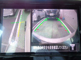 アラウンドビュ-モニタ-はクルマの真上から見ているかのような映像によって、周囲の状況を知ることで、駐車を容易に行うための支援技術です。