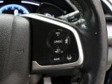 【アダプティブクルーズコントロール】設定した車速内でクルマが自動的に加減速。 前走車との適切な車間距離を維持しながら追従走行し、 ドライバーの運転負荷を軽減します!