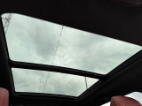 全車第三者機関鑑定済み★それでも伝わりづらい匂いや雰囲気等、是非お問い合わせいただけると幸いです★安心してお車選びをお楽しみください★LINE&ビデオ通話も対応★