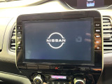 【純正10インチナビ】人気の純正ナビを装備。オーディオ機能も充実しており、Bluetooth接続すればお持ちのスマホやMP3プレイヤーの音楽を再生可能!毎日の運転がさらに楽しくなります!!