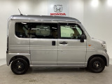 購入後も自社指定整備工場完備でお客様の愛車をしっかりサポート致します!御納車時には安全かつ安心してお乗り頂けるようホンダ専門知識を持つ整備スタッフが点検・整備・装備も説明をしてお渡ししております。