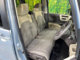 運転席シート廻りは使用感も少なく、良好な状態となっています。前オーナー様が丁寧に使っていたことがよくわかりますね。