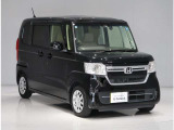 お店は整備工場完備です。納車前の整備はもちろん、アフターサービスも充実しております!
