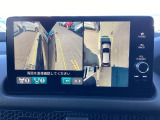 運転席から見づらいサイドミラー下部を映すサイドカメラ装備です!