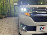 【LEDヘッドライト】悪天候や夜間走行時も良好な視界を確保し安心して運転できる高輝度LEDヘッドライトを装備!点灯速度が早く、消費電力も抑えられています。