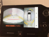 車両の周囲が見える全周囲カメラを装着♪