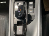 e-POWERならではのシフトレバーで、バックやドライブなどの切り替えがラクラクです!