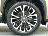 タイヤサイズ 215/50R18